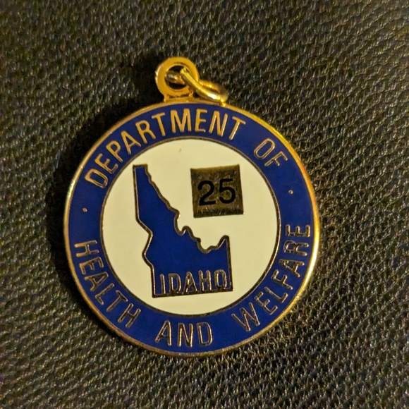 Department of Health and welfare Idaho 25 year charm - Picture 2 of 2